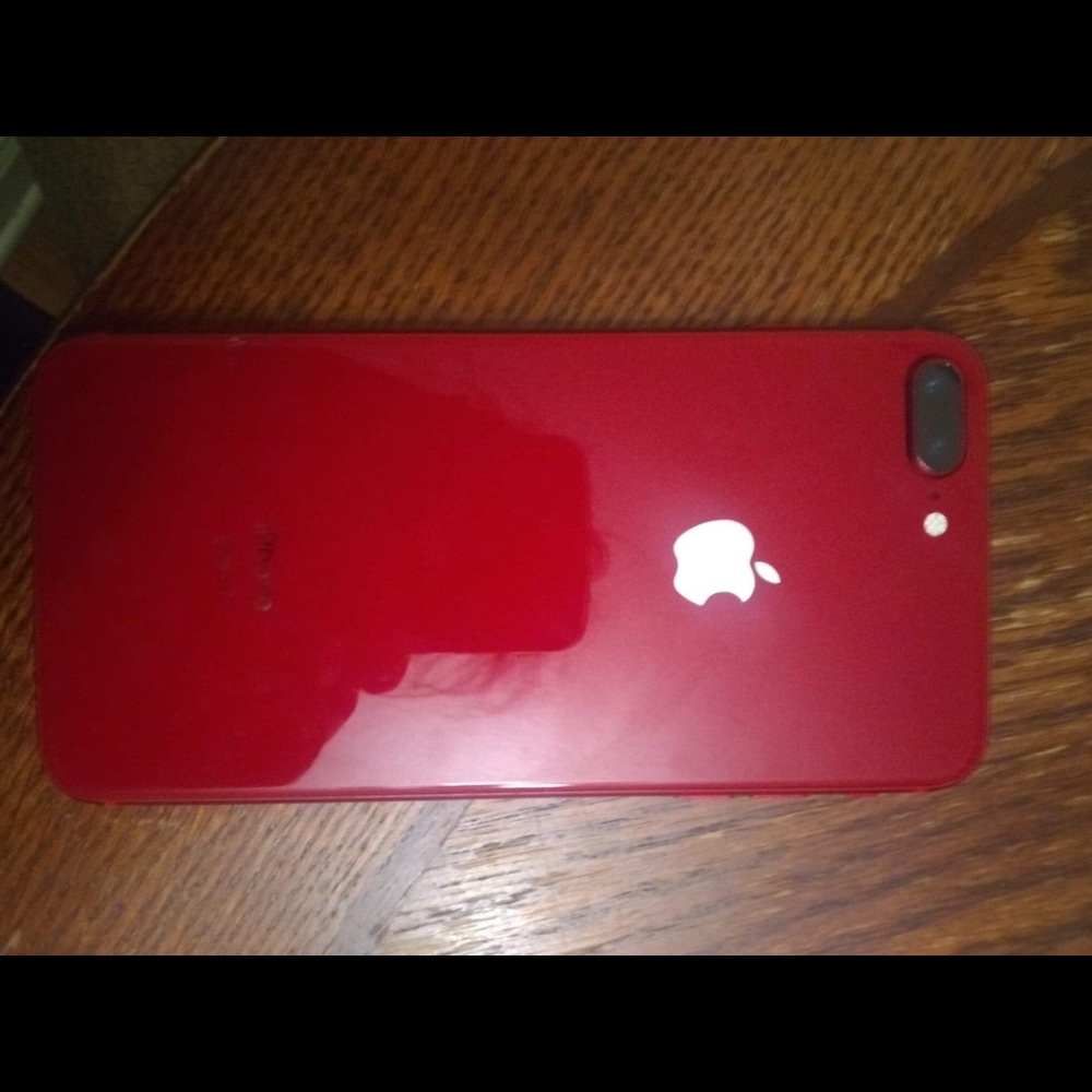 iPhone 8 Plus